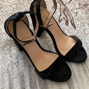 Black velvet heels